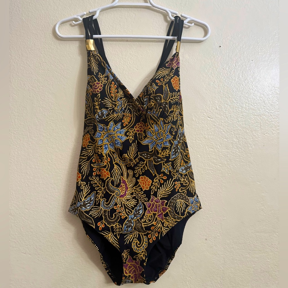 Amoressa by Miraclesuit Indochine Horizon Printed One-Piece Swimsuit size 10